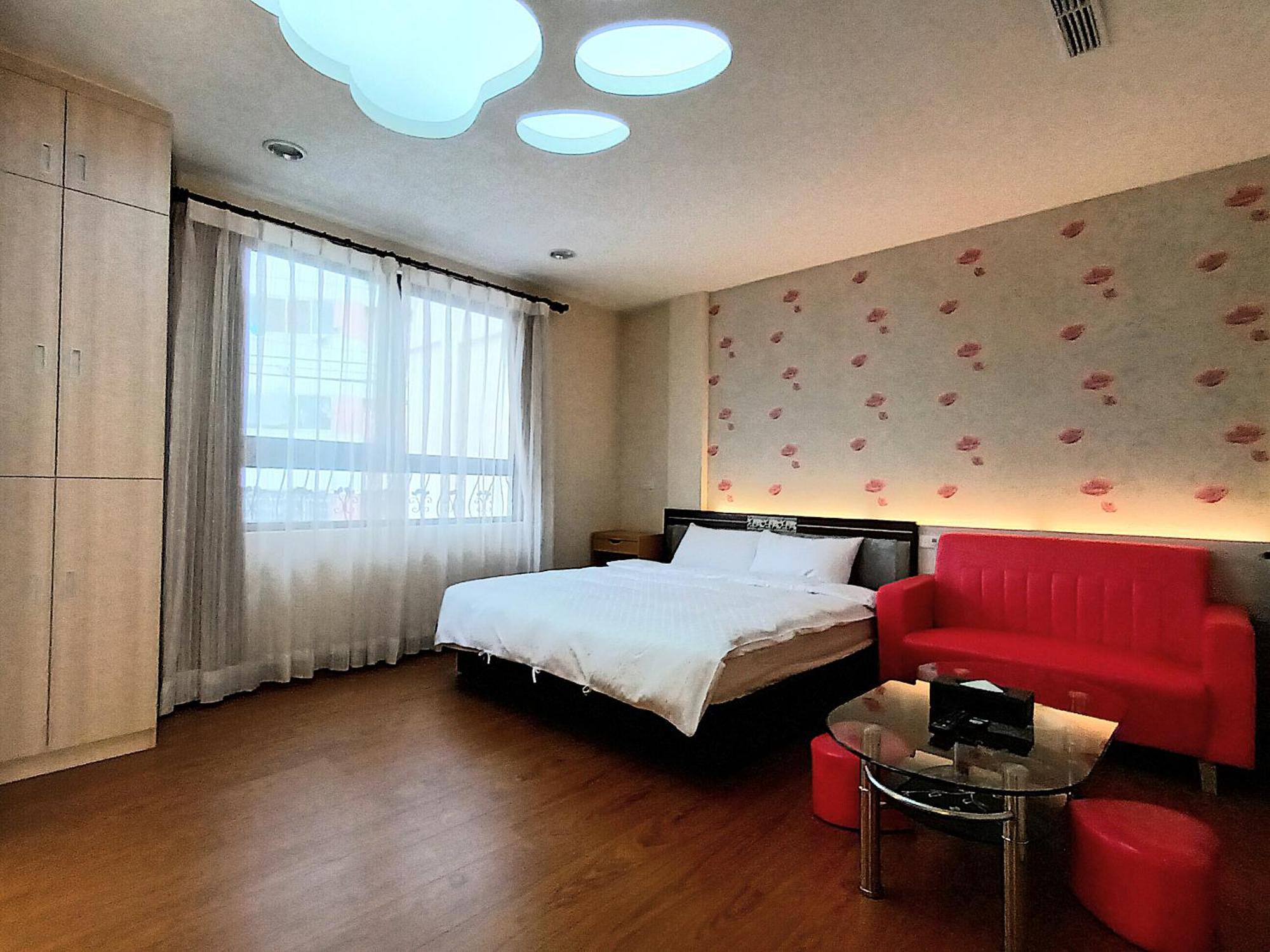 Miss You House Taichung Exteriör bild
